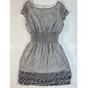 Bar III Black/White Chiffon Eyelet Mini Dress Smocked Waist Cap Sleeve Jr Medium